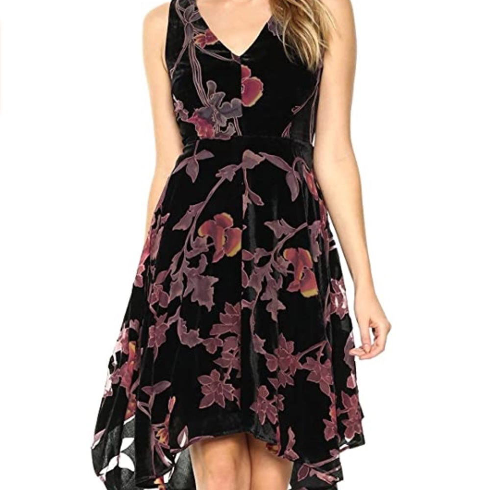 Ivanka Trump NWT Black Gemstones dress 10